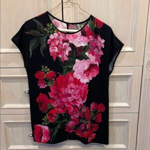 Dolce & Gabbana Floral Black Top Size 38  Small/medium